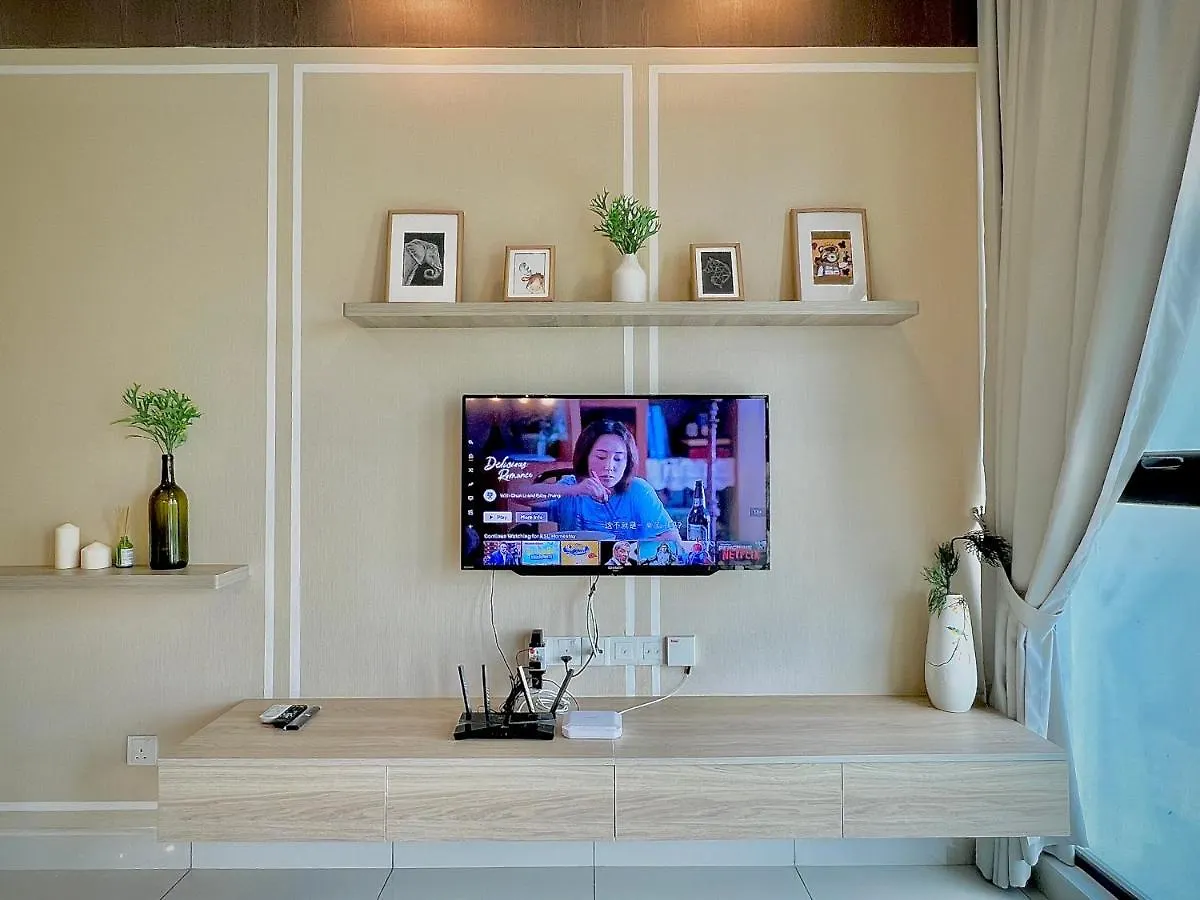 Royale Cottage Midvalley Netflix Pools 4 Pax Johor Bahru 0*,  Malaysia