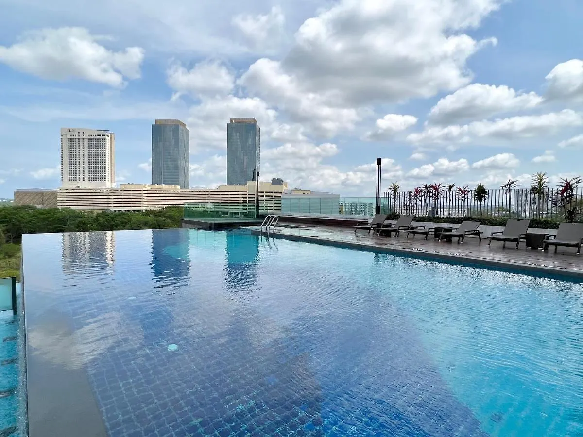 Royale Cottage Midvalley Netflix Pools 4 Pax Johor Bahru Apartment